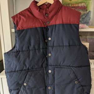 NWT Old Navy Water Resistant Vest Snap Button sz L